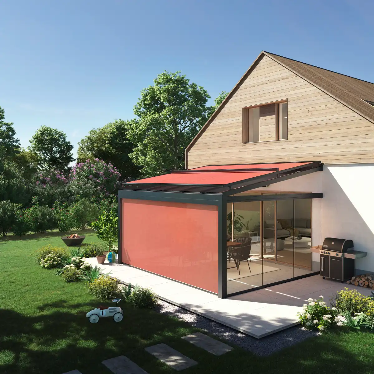 Moderne Terrasse mit Wintergarten und roter Markise